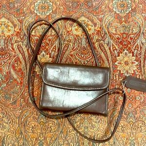 Coach, Crossbody Wallet. Excellent shape!
